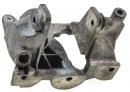 Кронштейн двигателя передний Volkswagen Transporter 070199343B