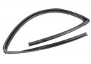 Уплотнитель стекла двери передней левой Nissan Qashqai 80331JD000