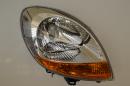 Фара передняя правая с 2003 поворотник желтый Nissan Kubistar 8200150617